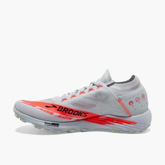 Brooks Catamount Agil Trail Running Shoes - Picture 4 of 12